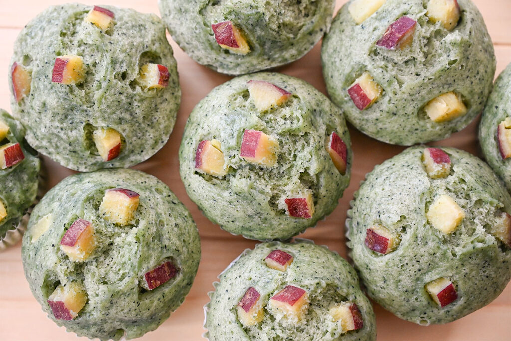 スピルリナ蒸しケーキ